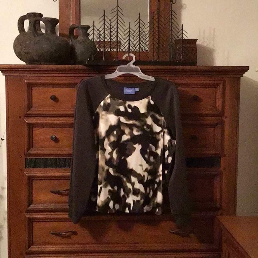 XL Women’s Camouflage Print Top by Simply Vera Vera Wang